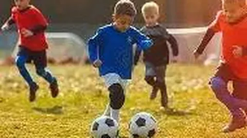 “激情对决！热那亚力克萨索洛，厄斯蒂高与马利诺夫斯基双星闪耀，锁定关键2-1胜局”